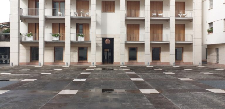 Vicenza, Contra’ Porti